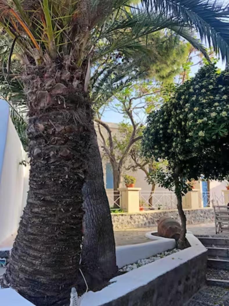 On An Island Suites & Apartments - Fira Exterior foto