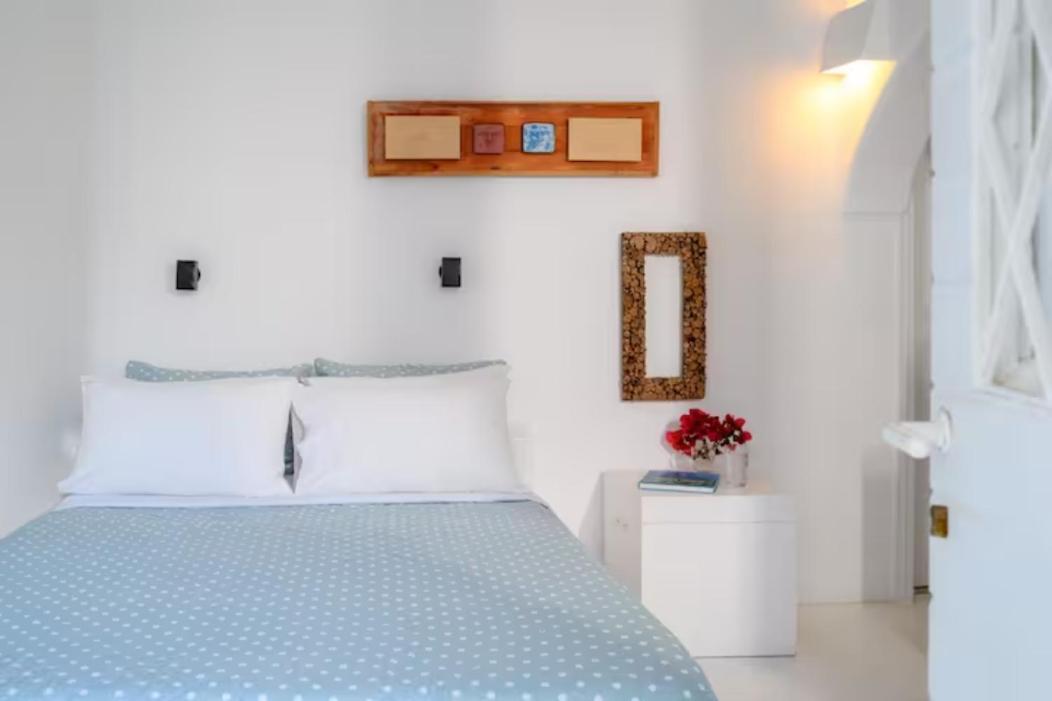 On An Island Suites & Apartments - Fira Exterior foto